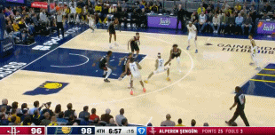 特納三分+內(nèi)史密斯上籃 火箭剛反超步行者又轟出8-0拉開！