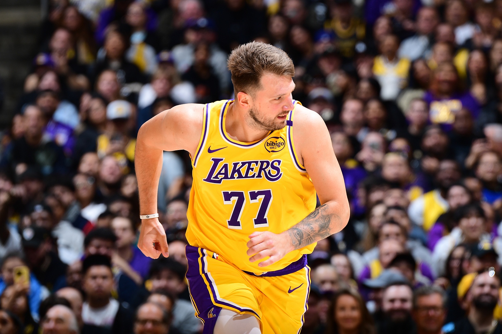 東契奇：隊友更適應(yīng)我的打法了 和杰米森打出了戈塔特掩護(hù)